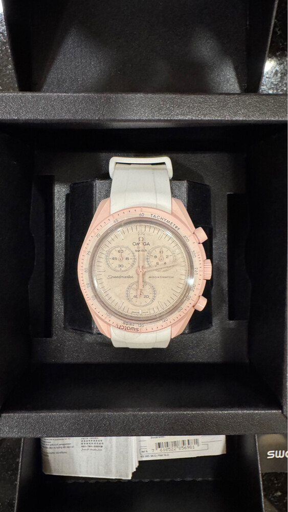 OMEGA x Swatch Mission to Venus - 4