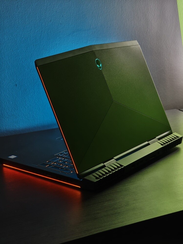 Alien ware 7-ram 16g gpu8 - 1