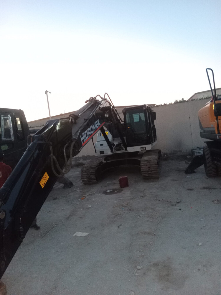 2011 model 20 ton hidromek machine  - 3