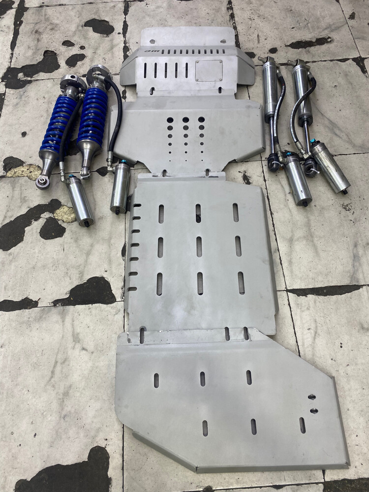 tank 300,500,700 Exceed shock - 4