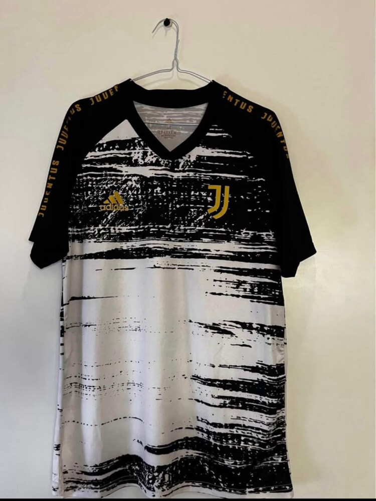 Football shirts - 10