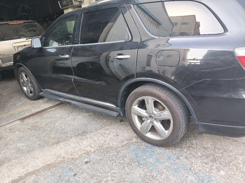 Durango Hemi2012 Items Only - 3