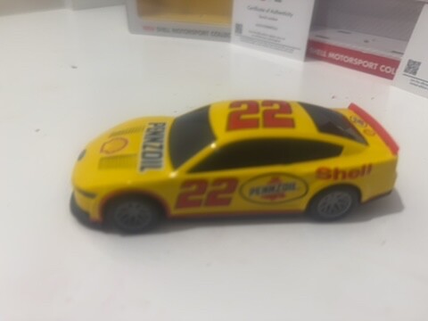 Limited edition shell racing cars - 6
