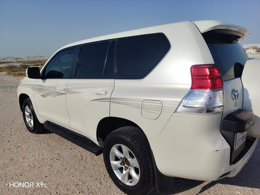 FOR SALE TOYOTA PRADO MODEL 2012 - 7