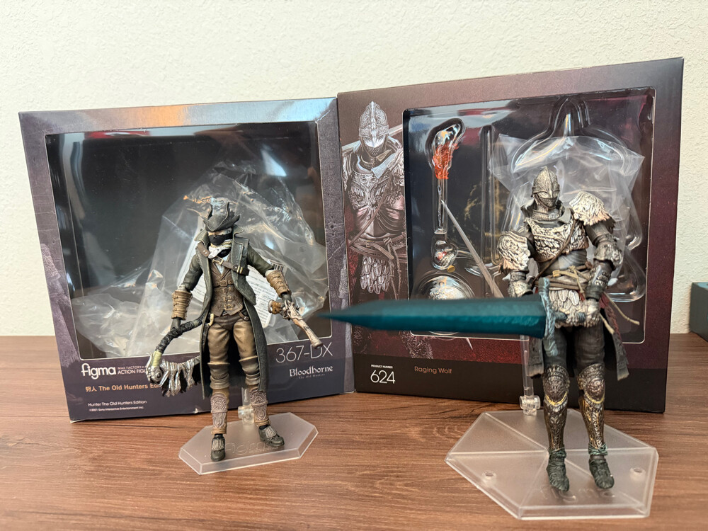 Elden Ring and Bloodborne Figures - 1