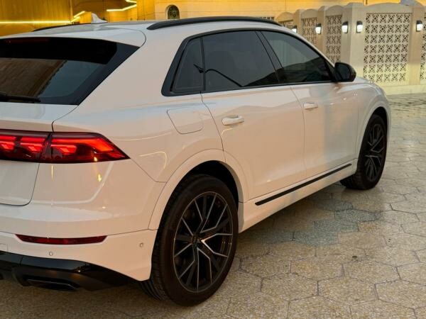 للبيع اودي كيو8 / واتس 55871043 - 4