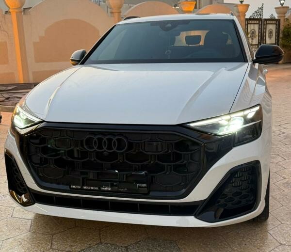 للبيع اودي كيو8 / واتس 55871043 - 1