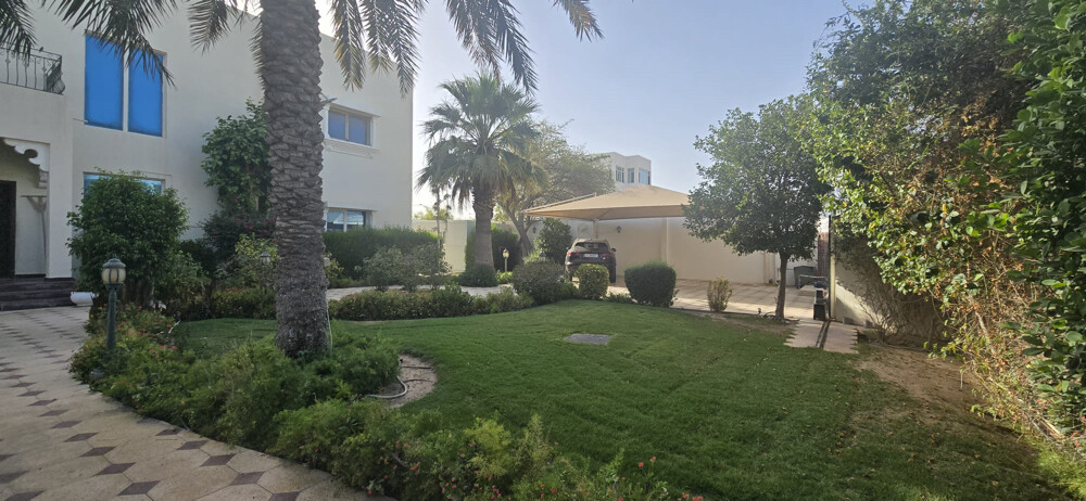 فيلا بموقع مميز - 4