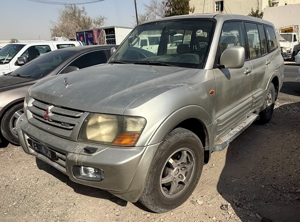 Mitsubishi Pajero 2001 - 1