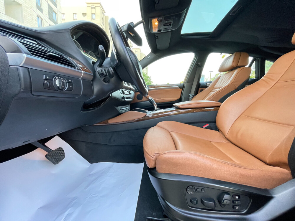BMW X6 2012 50i - 14