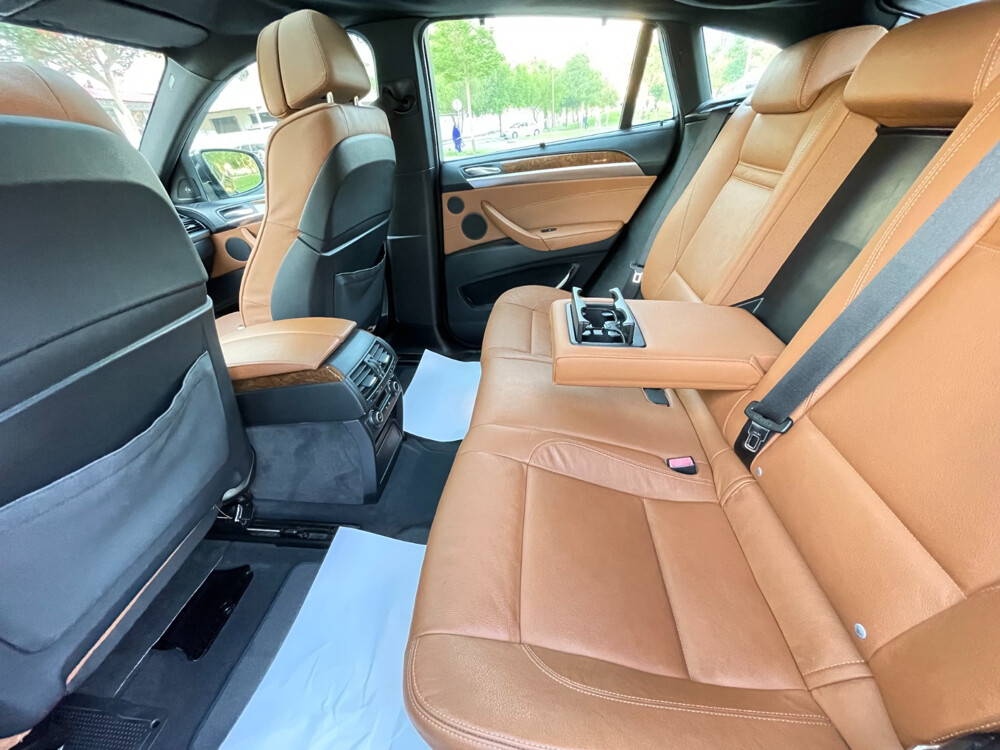 BMW X6 2012 50i - 13