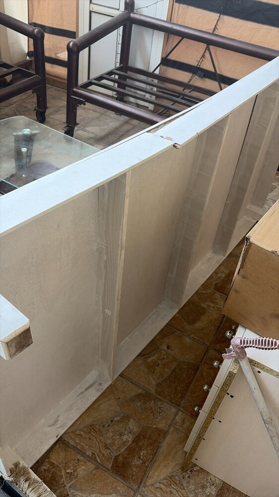 Carpenter repair and fixing. - 1