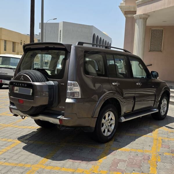 Mitsubishi Pajero 2014 for Sale - 7