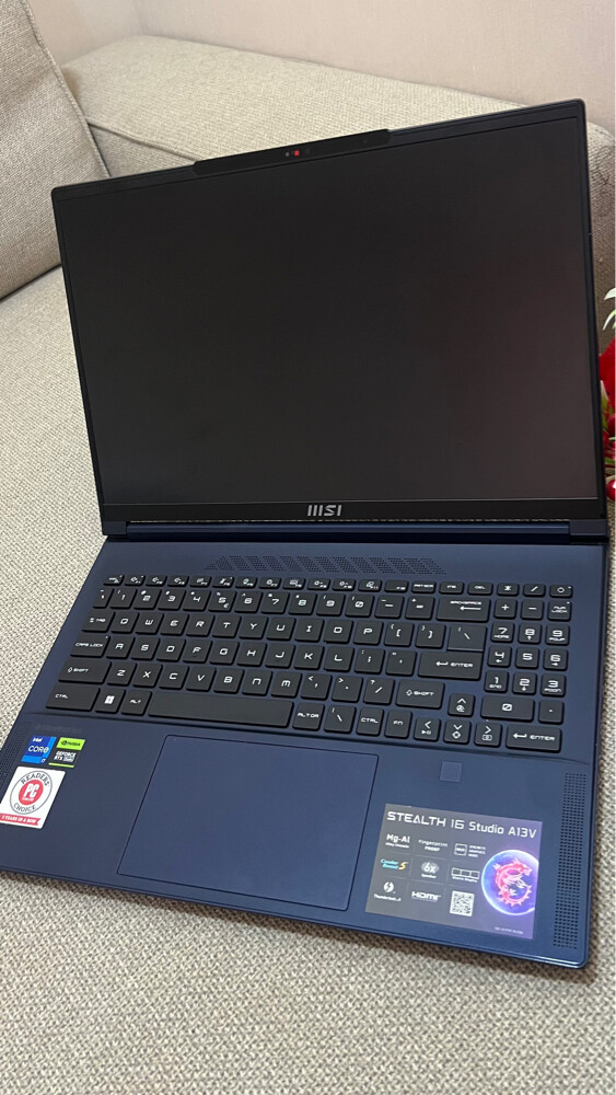 MSI Stealth 16 Studio Laptop - 5