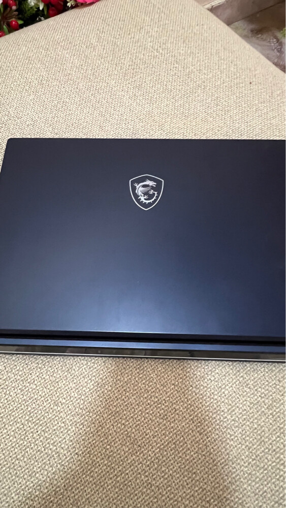 MSI Stealth 16 Studio Laptop - 6