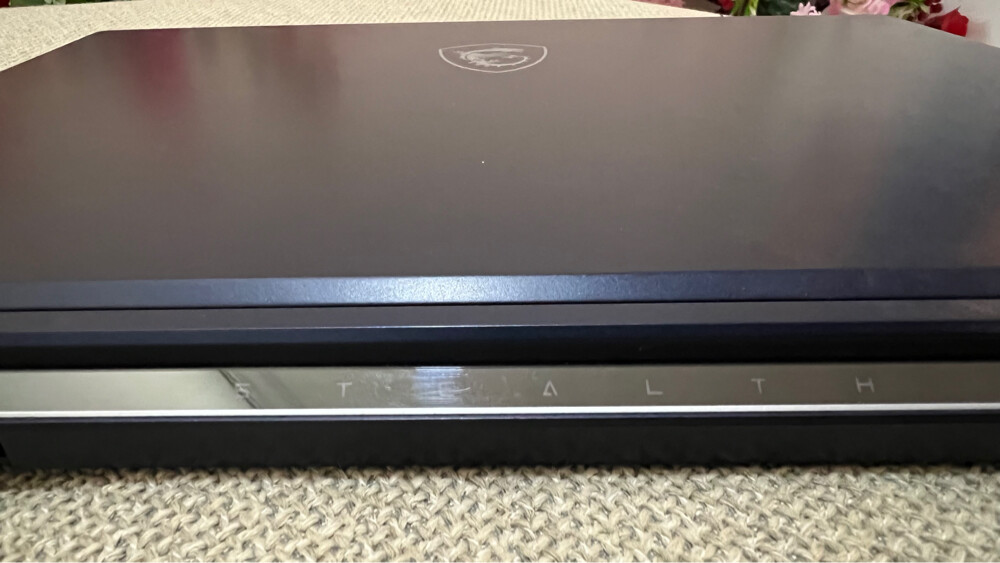 MSI Stealth 16 Studio Laptop - 4