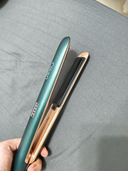 Clikon hair straightener - 1