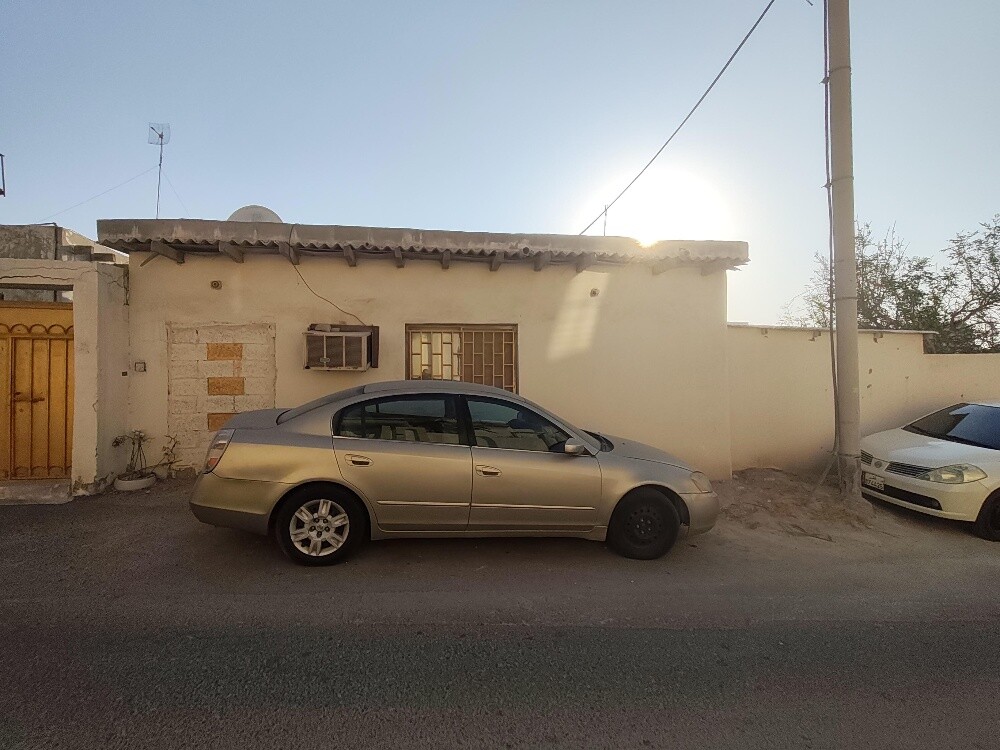 للبيع بيت سعر الارض 406 م المرخية - 6