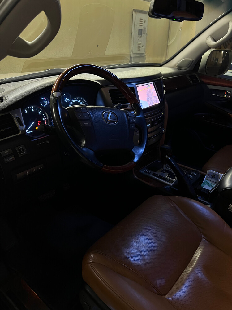 Lexus 2013 - 3