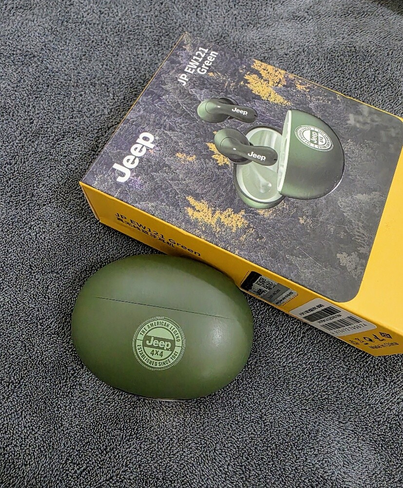Jeep Earbuds (New) - 11