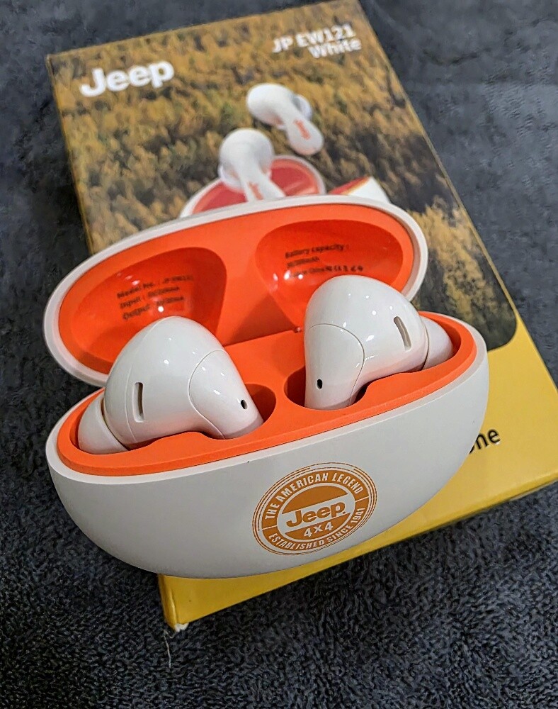 Jeep Earbuds (New) - 2