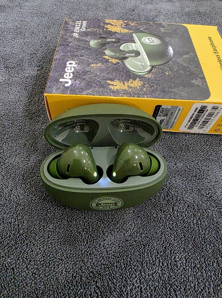 Jeep Earbuds (New) - 10