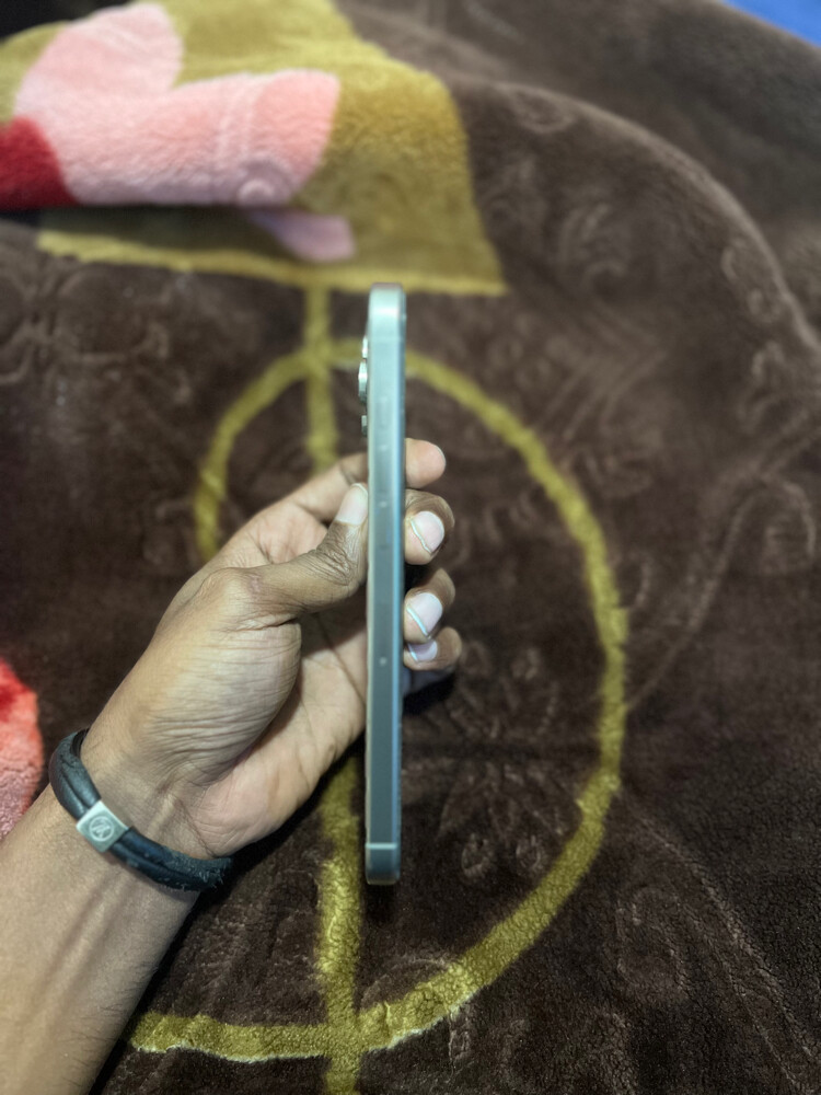 iPhone 16 pro max - 6