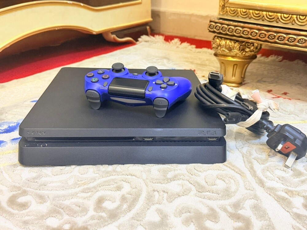 use good condition ps4 - 1