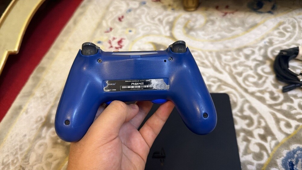 use good condition ps4 - 2