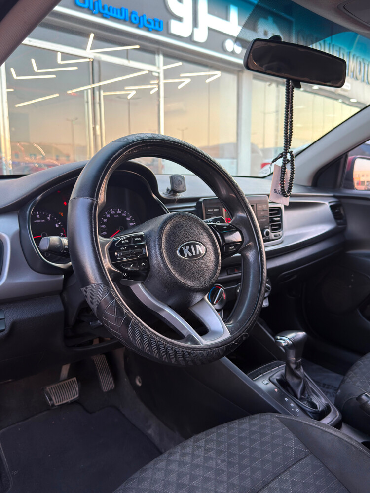 KIA RIO - 2