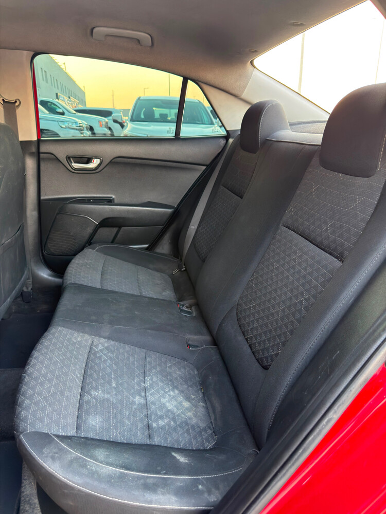 KIA RIO - 3