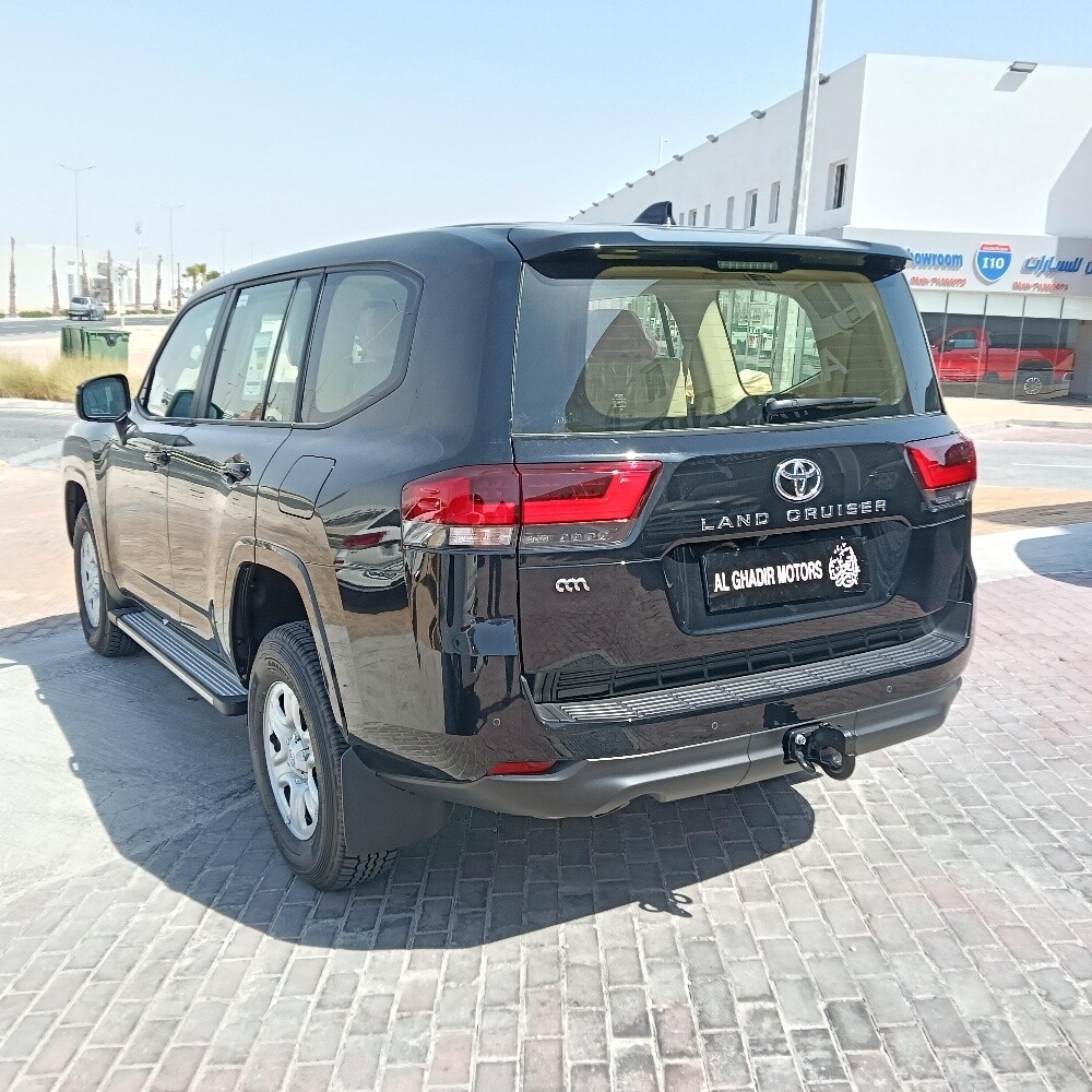 جي اكس استندر 2026 اسود - 6