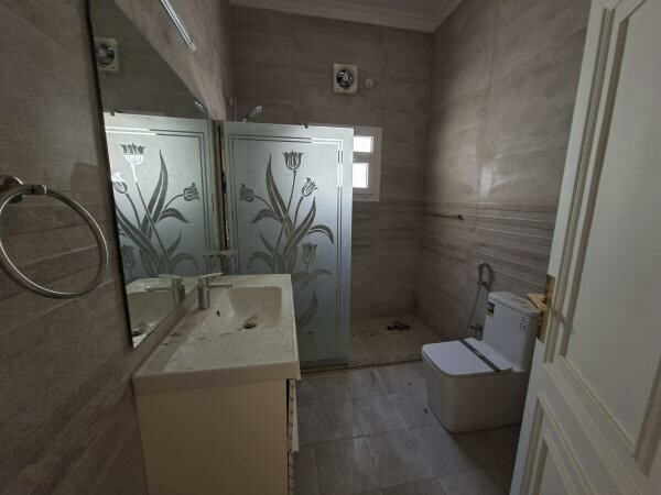 Villa for Sale | Ain Khaled | 6BR - 14