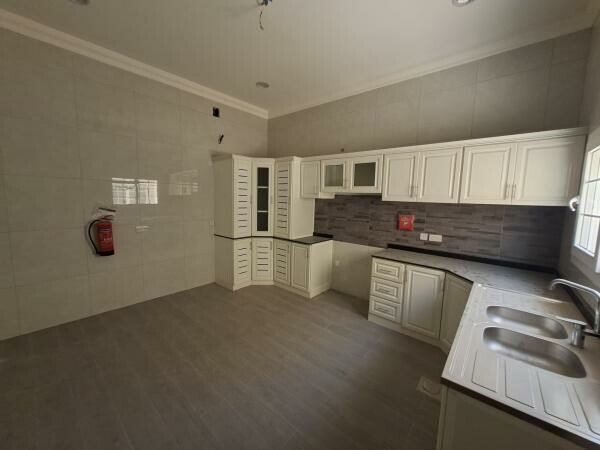 Villa for Sale | Ain Khaled | 6BR - 12