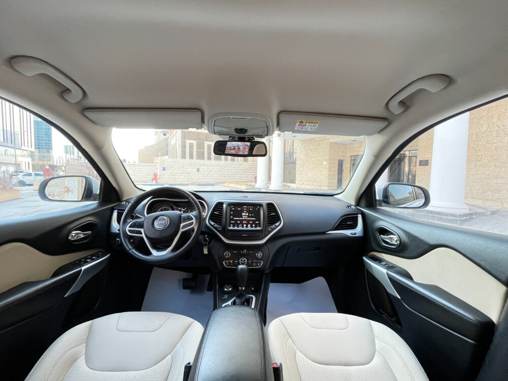 Jeep Cherokee 2017 Longitude - 7