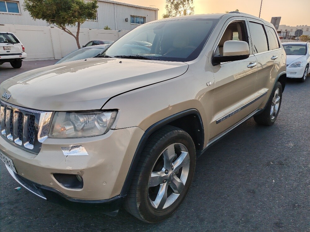 jeep cherokee limited  2012 - 3