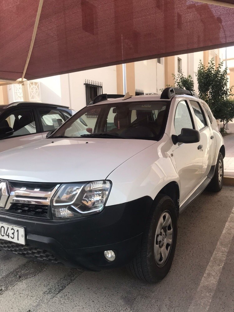 low km 4x4 duster in neat condition - 6