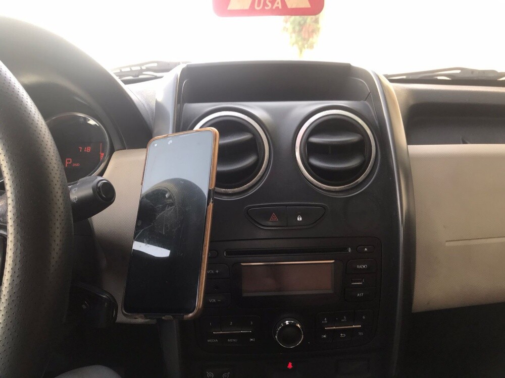 low km 4x4 duster in neat condition - 5