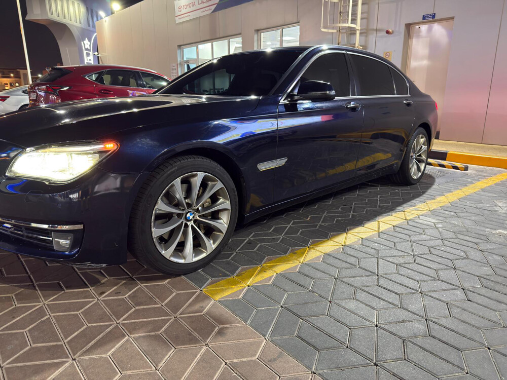 BMW 730Li 2015 (NEGOTIABLE) - 3