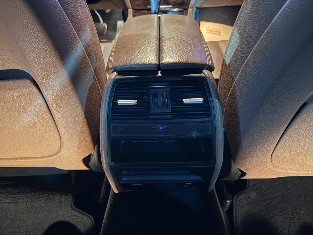 BMW 730Li 2015 (NEGOTIABLE) - 14