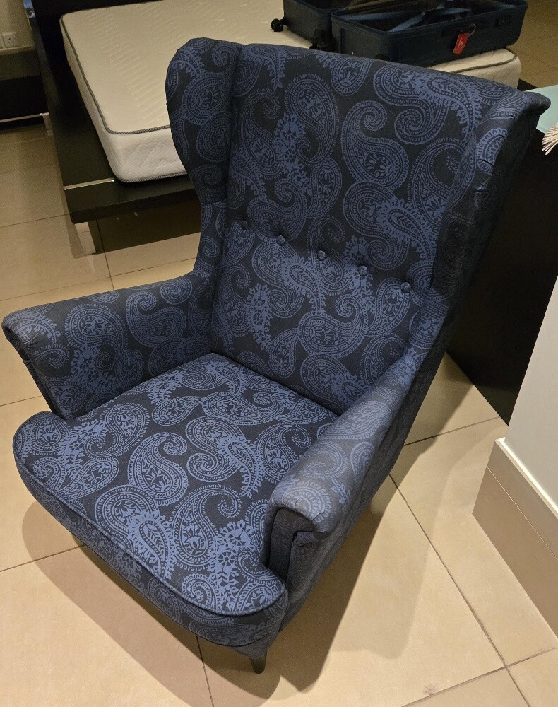 2 Armchairs - 2