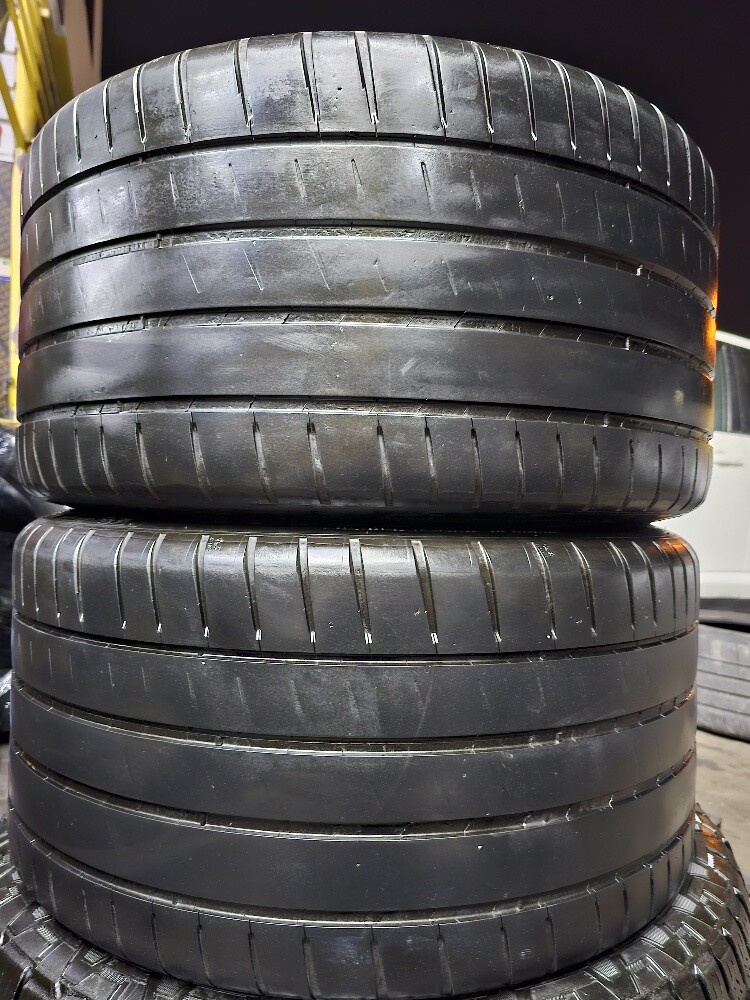 305-30-21,,,Michelin brand - 1