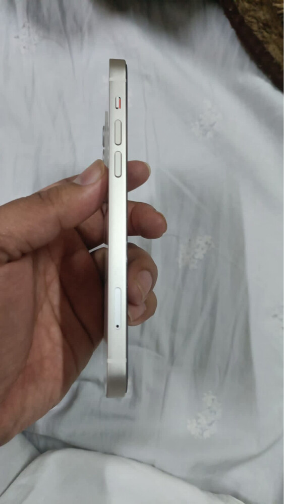 iPhone 12  - 7