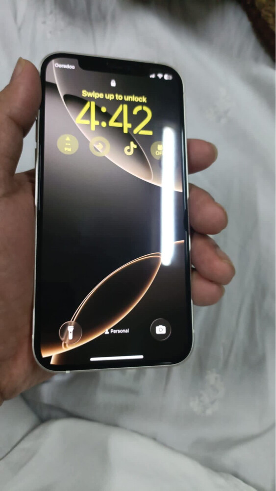 iPhone 12  - 9