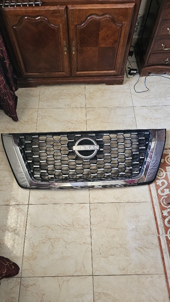 Nissan Patrol Front Grill - 1
