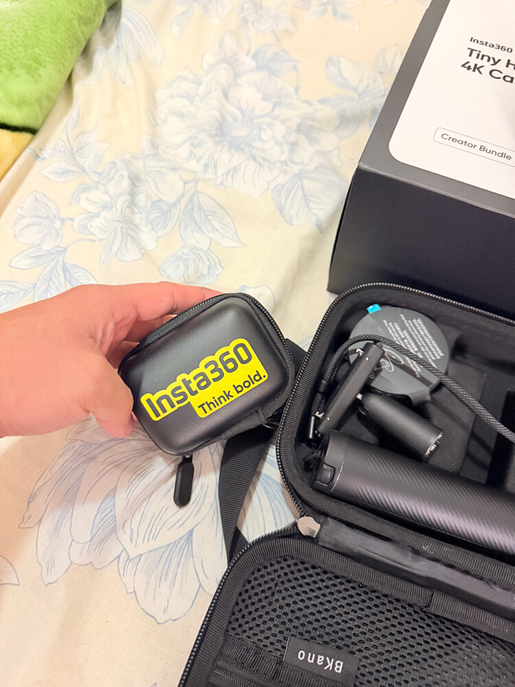 Insta 360 Go Ultra Creator Bundle - 4