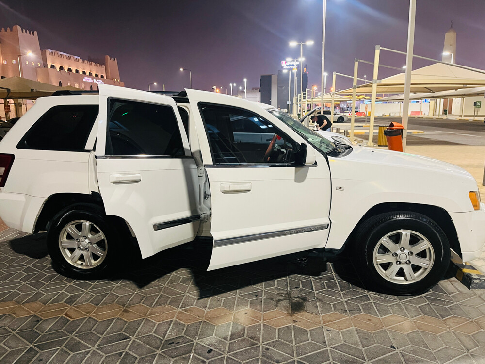 urgent Jeep sales - 11
