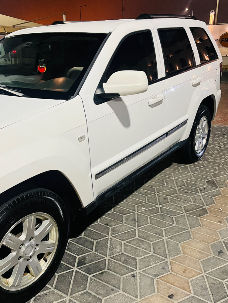 urgent Jeep sales - 12