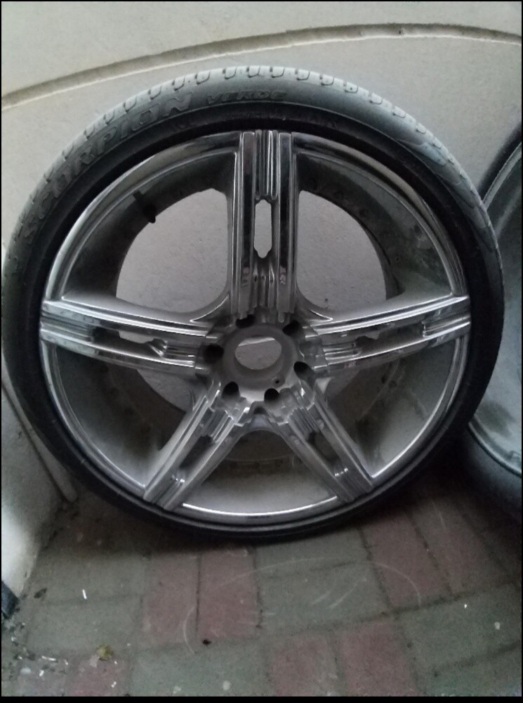 Alloy Rims with tyres - 2