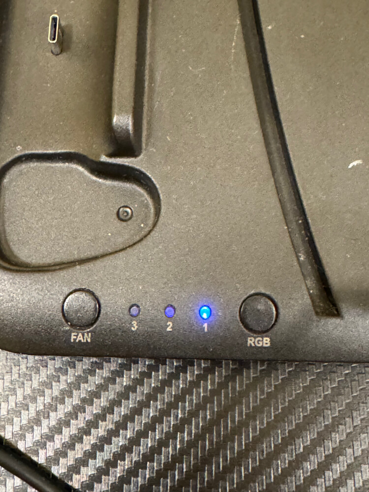 PS5 Disc RGB Stand with fan cooler - 2